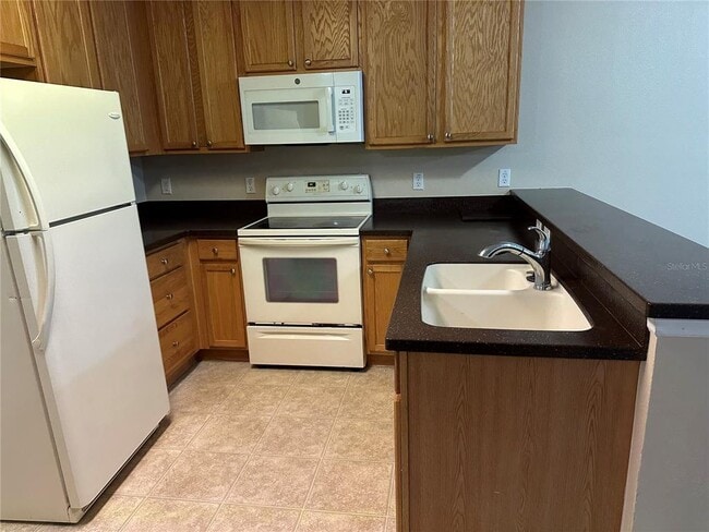 Building Photo - 295 Sterling Springs Ln