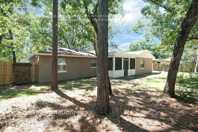 Building Photo - 100 Laguna Ct