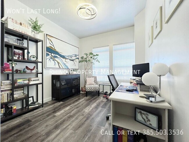 Foto del edificio - 4276 S Main St