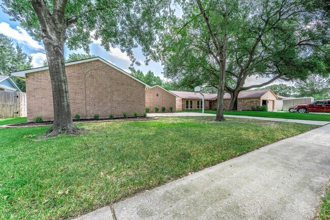 Foto del edificio - 11210 Daybreak Ln