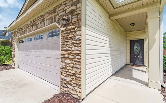 Building Photo - Stunning 3 Bedroom, 2.5 Bathroom- Concord Park in Cayce! Available July 2026!