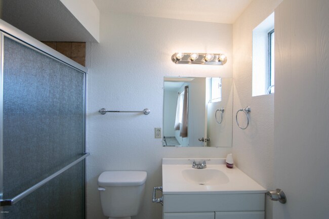 Foto del edificio - 410 3rd St