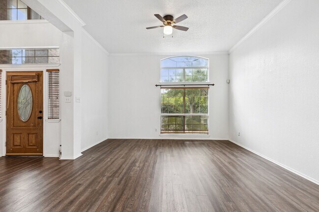 Foto del edificio - 1440 Greenfield Dr
