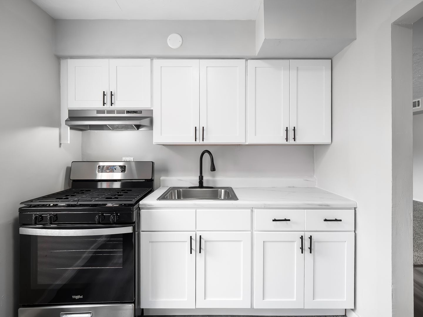 Heights Garden Apartments – Heights Garden: 1 Bed 1 Bath - Premium