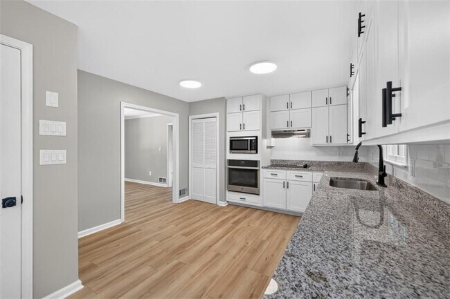 Foto del edificio - 3606 Suwanee Creek Ct