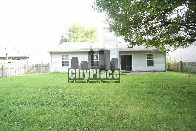 Foto del edificio - 525 E Pine Ridge Dr