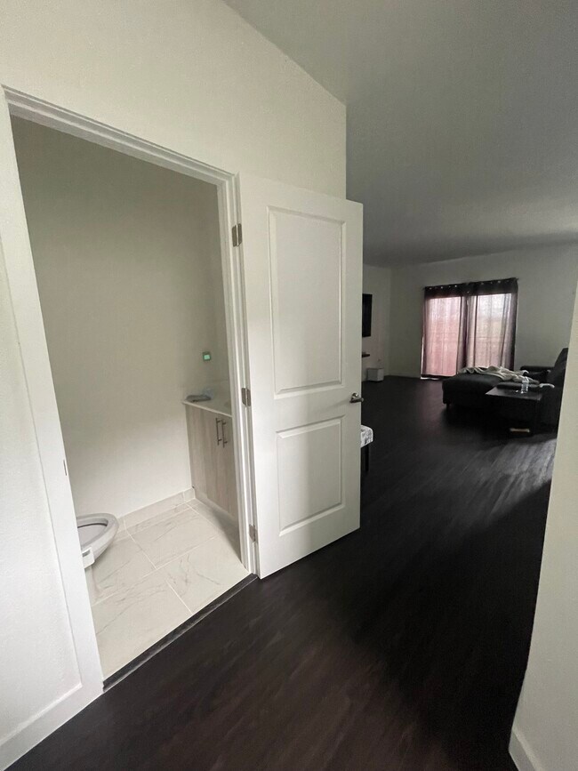 Foto del edificio - 15650 SW 136th St