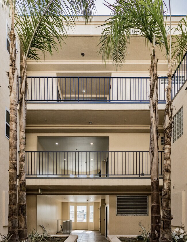 Lido Apartments Los Angeles, CA