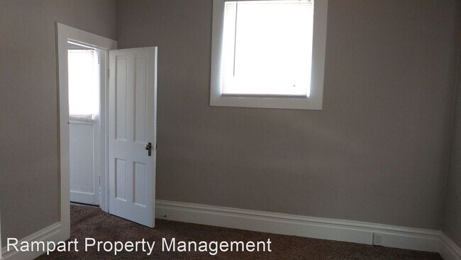 Building Photo - 3 br, 2 bath House - 409 W. Broad