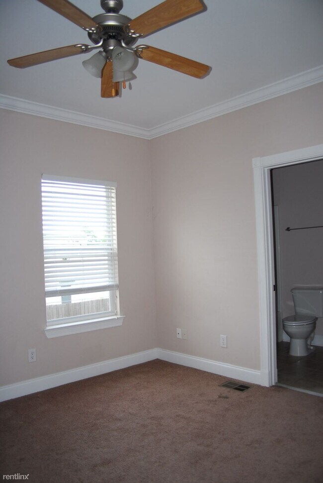 Building Photo - 2 br, 2 bath Townhome - 1272 Tropical Cv