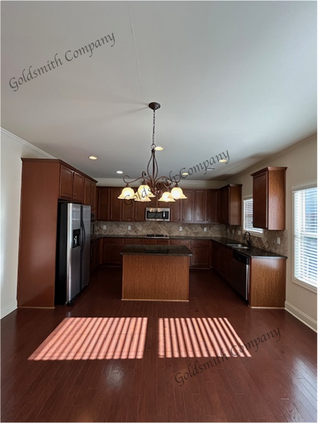 Photo - "Spacious 5-Bedroom Retreat with 4 Full Baths in Greenville - 3,400 Sq Ft of Comfort!" Apartment