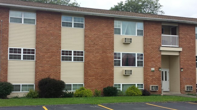 Foto del edificio - Maplewood Manor