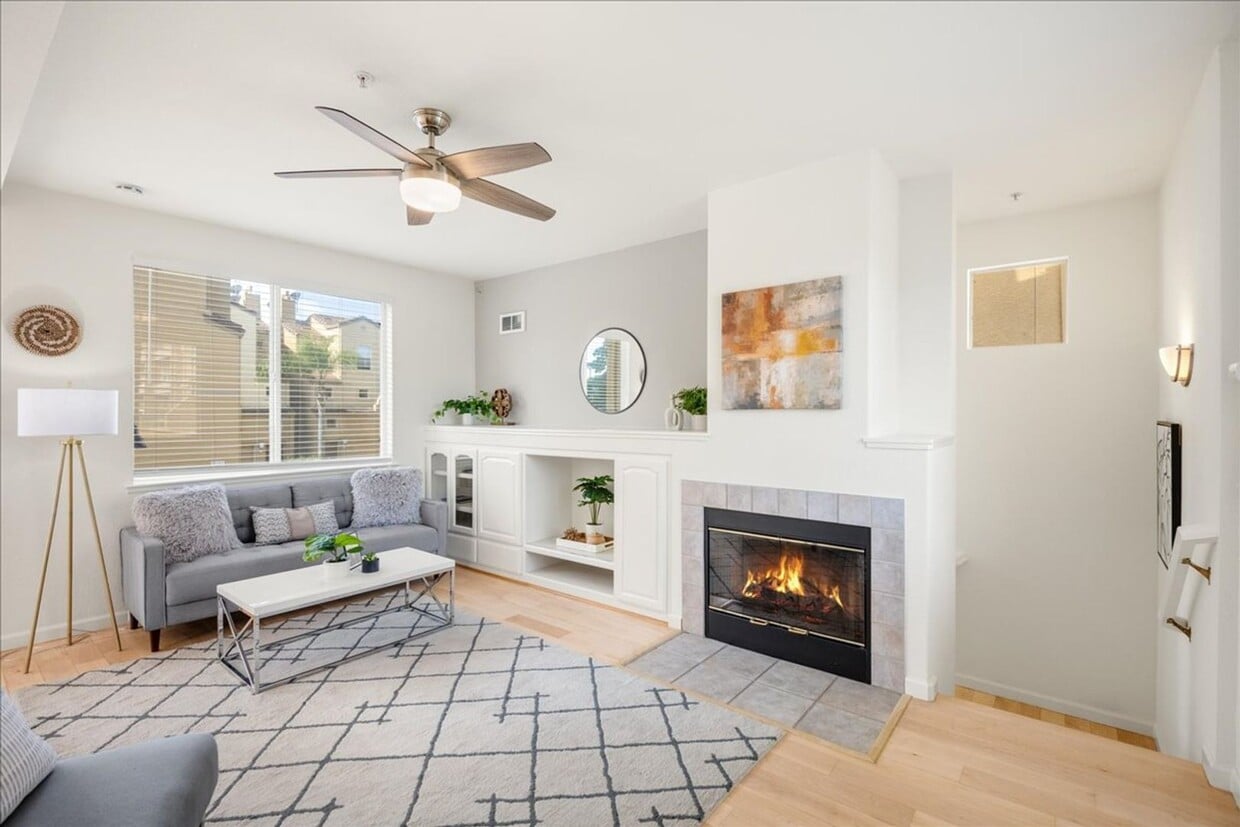 Primary Photo - Spacious and Bright Townhouse in the Heart...