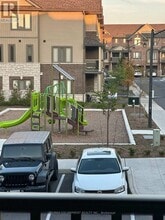 Building Photo - 19 Picardy Dr