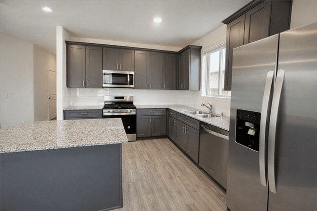 Building Photo - 14866 Ash Landing Dr