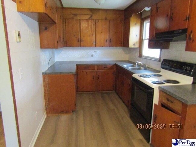 Building Photo - 1743 Williamsburg Cir