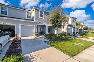 Building Photo - 2110 Crystal Bell St