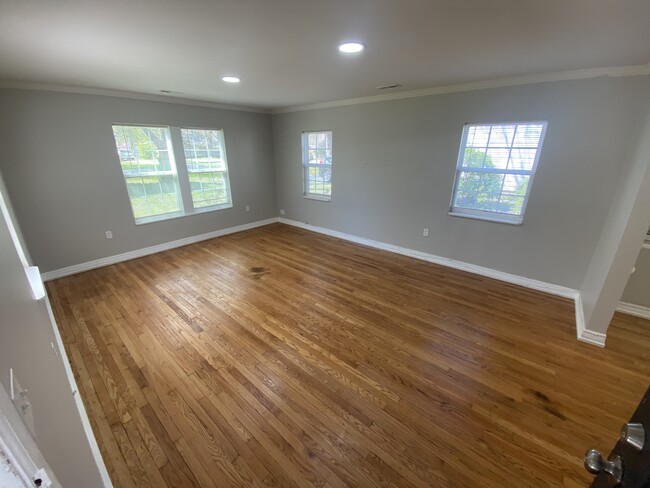 Living Room - 1946 S Dollison Ave