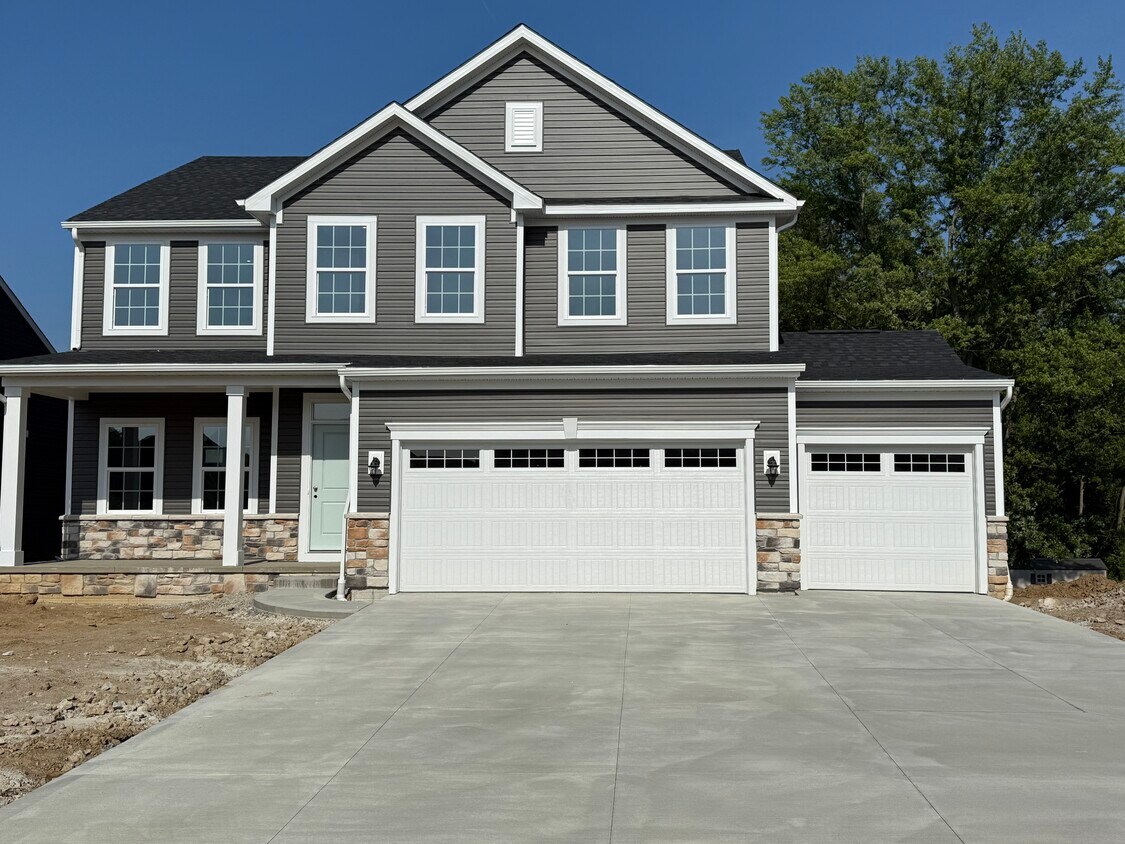 Foto principal - 801 Miramar Ln