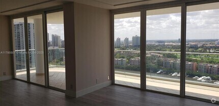 Building Photo - 19707 Turnberry Way
