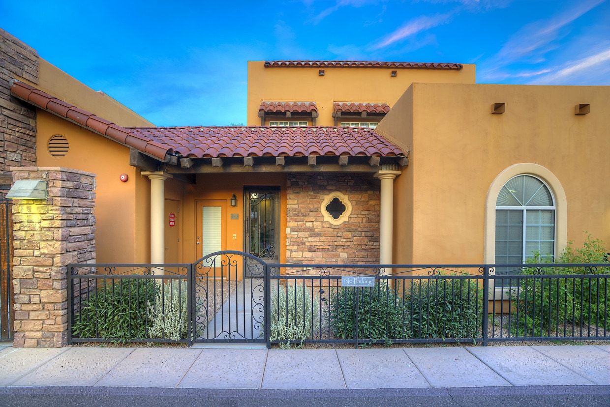 550 W Maryland Ave, Phoenix, AZ 85013 Townhome Rentals in Phoenix AZ