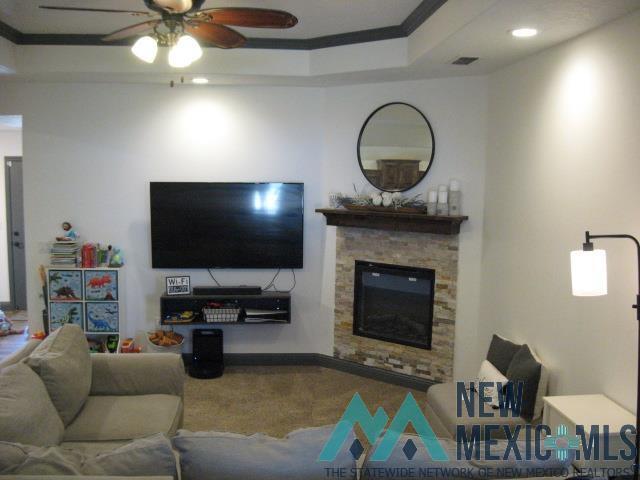 Building Photo - 2101 Northglen Dr