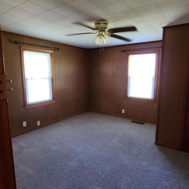 Building Photo - 11520 Ripley Rd