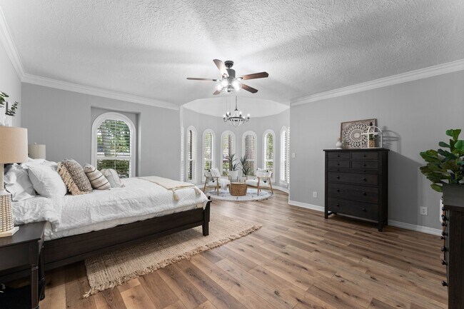Foto del edificio - 8911 Tranquil Park Dr