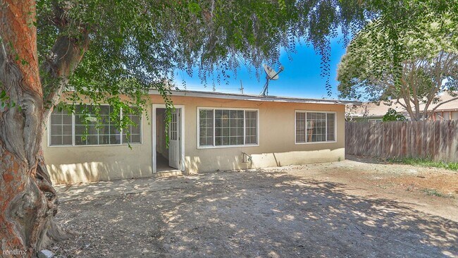 Building Photo - 3 br, 2 bath House - 2890 Fordham St