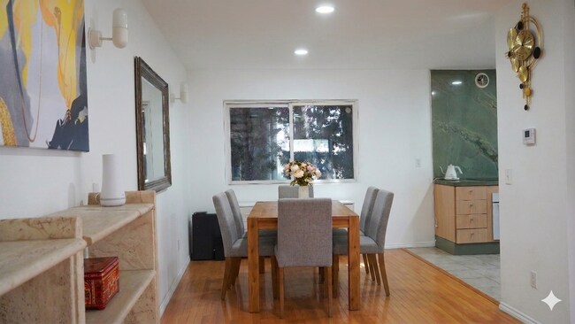 Foto del edificio - 3314 Griffith Park Blvd