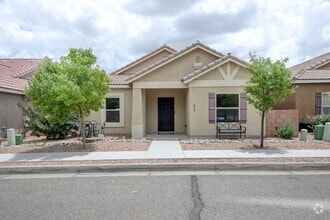 Building Photo - 804 Palo Duro Dr