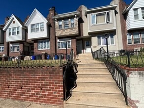 Building Photo - 7220 Marsden St