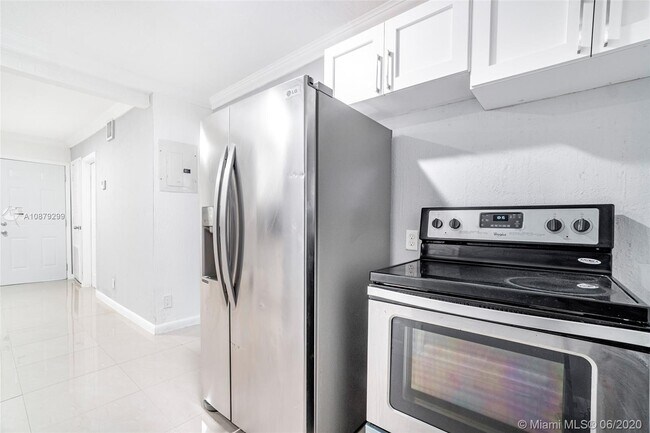 Building Photo - 912 NW 55th Terrace