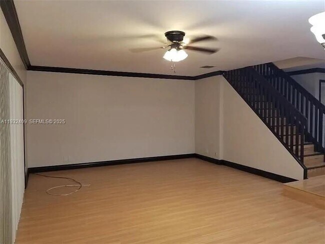 Foto del edificio - 8239 NW 8th Ct