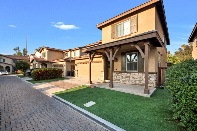 Foto del edificio - 4367 Amanecer Dr