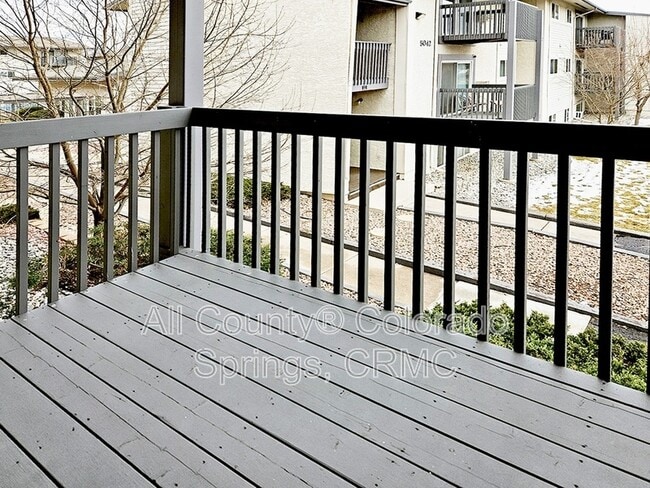 Building Photo - 5030 El Camino Dr