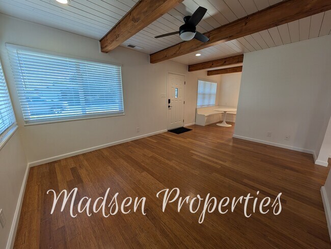 Foto del edificio - 831 El Dorado St