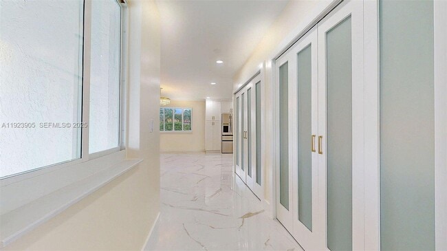 Building Photo - 3801 SW 132nd Ave