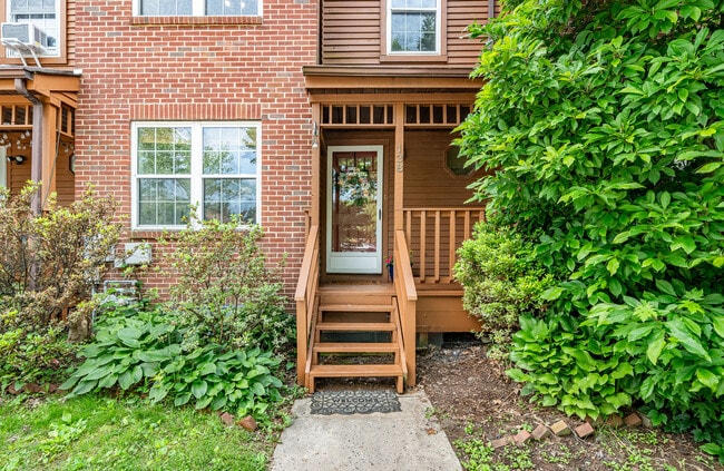 Building Photo - 138 Iron Bark Ct