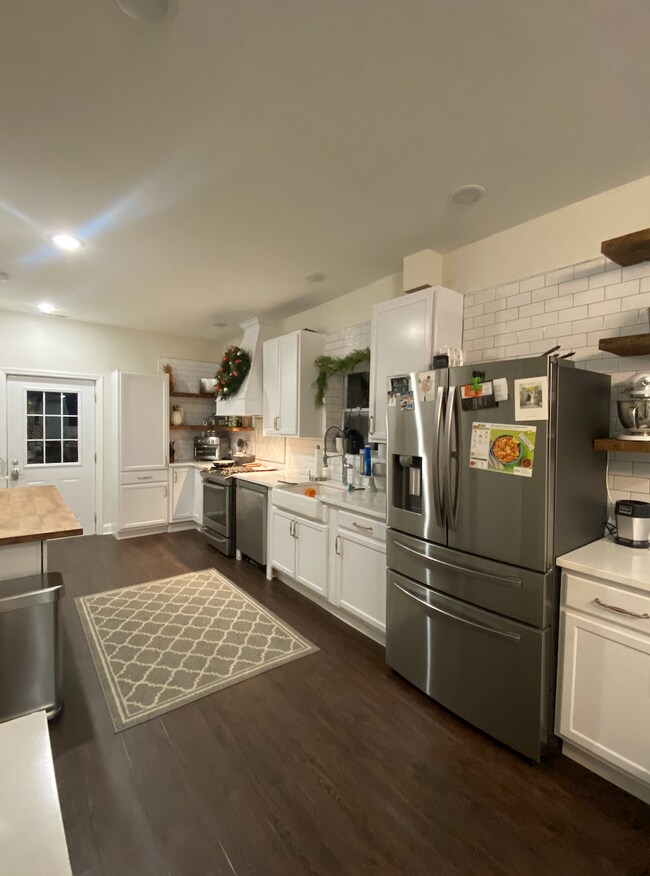 Cocina - 1718 N Campbell Ave