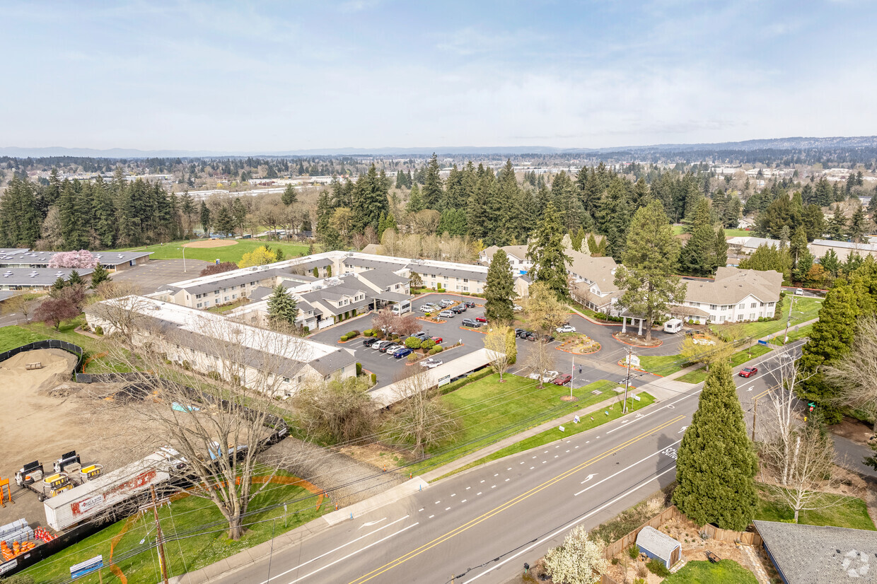 Edgewood Point Senior Living Apartments - Apartments in Beaverton, OR ...