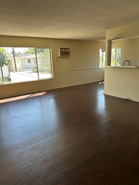 Foto del edificio - 1326 N Central Ave