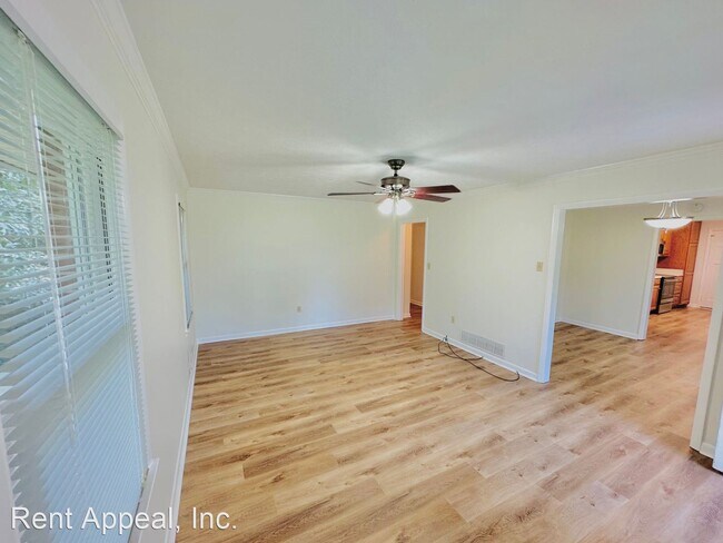 Building Photo - 3 br, 1.5 bath House - 374 Dacula Rd