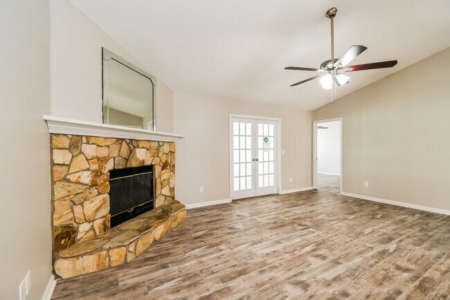 Building Photo - 1630 Farm Way