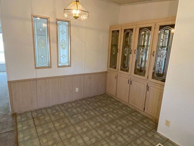 Building Photo - 8173 W Valhalla Pl