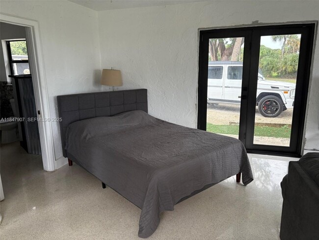 Foto del edificio - 6003 S Indian River Dr