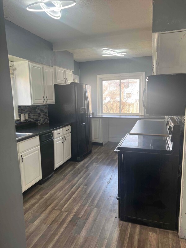 Building Photo - 899 Hammel St