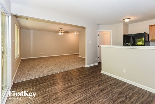 Building Photo - 5505 Idlewild Rd N