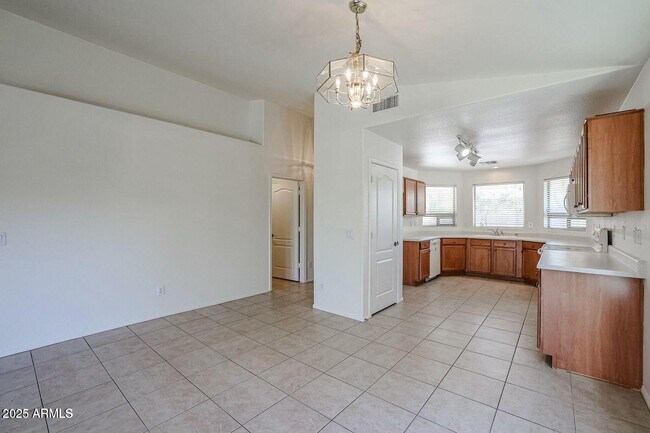 Foto del edificio - 28604 N 21st Ln