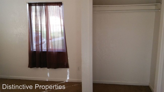 Building Photo - 1 br, 1 bath Apartment - 600 33RD STREET